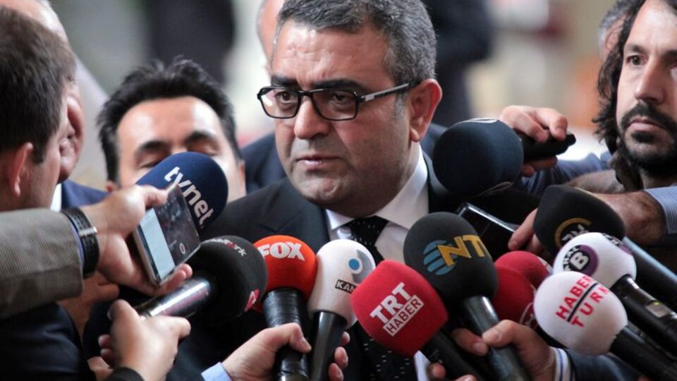 "Hendek kazarak Kürt meselesini çözemezsiniz"