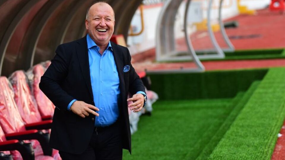 G.Saray, Pirlo ve Ronaldinho...