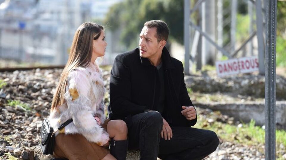 Gamsız Hayat 5.bölüm "Sen Gidersen"