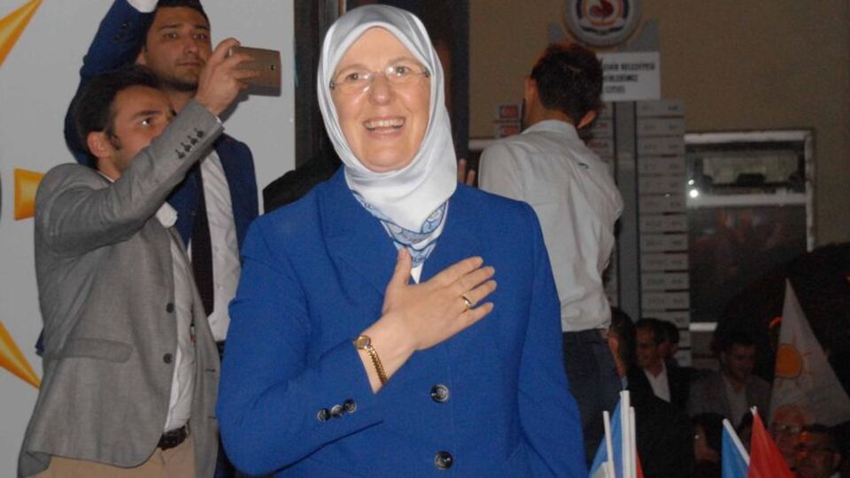 İşte yeni kabinenin 2 kadın bakanı!