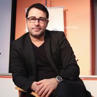 Atilla Taş'tan takipçisine sert yanıt