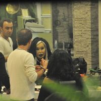 7.5 saat kuaförde kaldı, 2 kilo et yedi