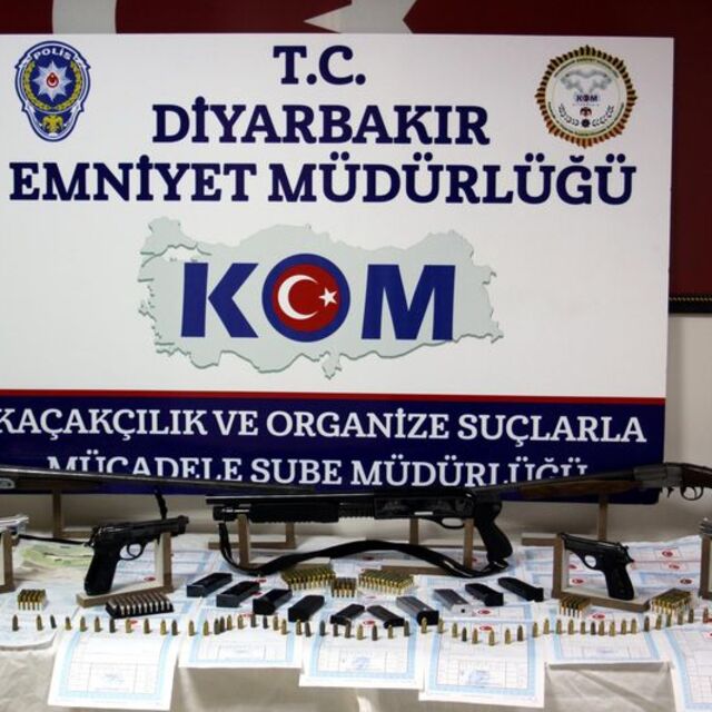 Diyarbakır'da suç çetesi çökertildi!