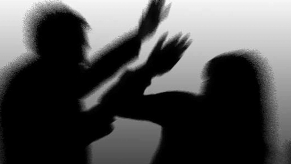 İzmir'de bir ilk! Kadına şiddeti böyle önleyecekler