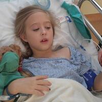 8 yaşında meme kanseri oldu!