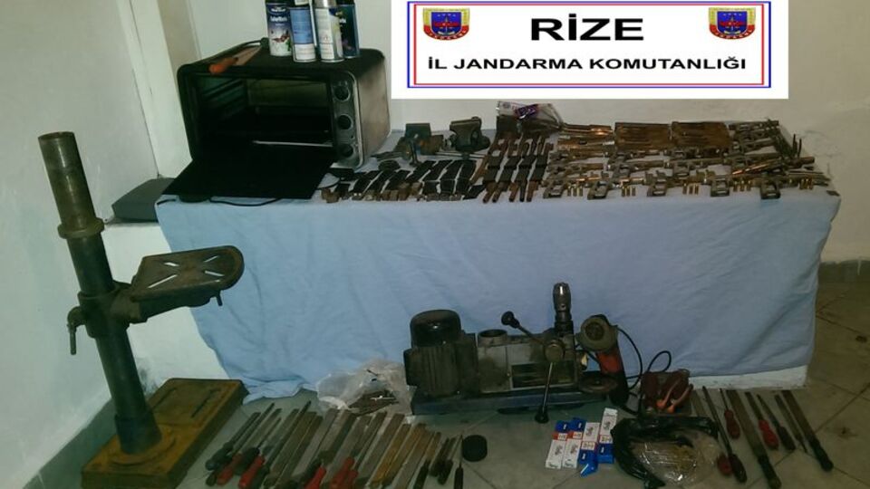 Rize'de kaçak silah operasyonu