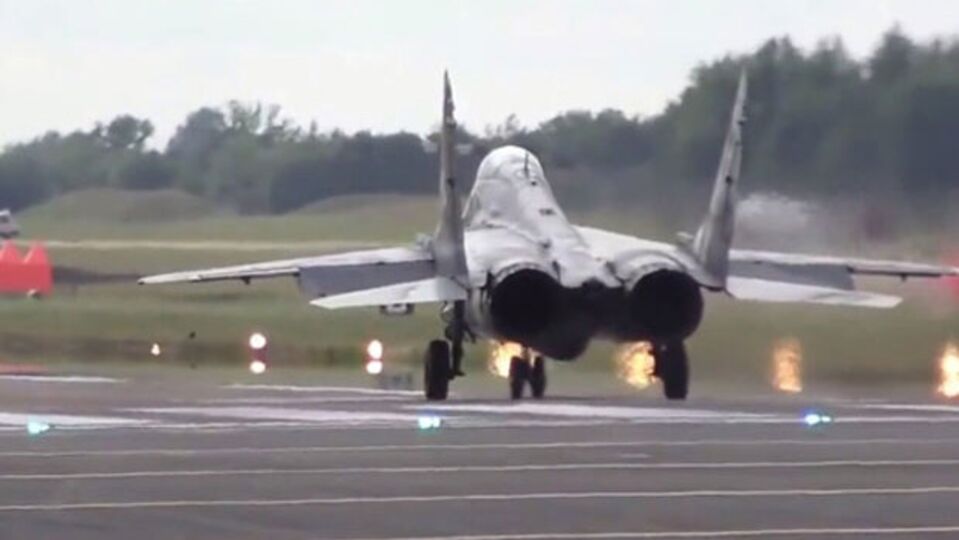 Rus savaş uçaklarının kullandığı askeri havaalanı vuruldu