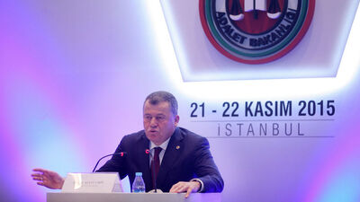 "Türkiye anormal süreçten geçiyor"