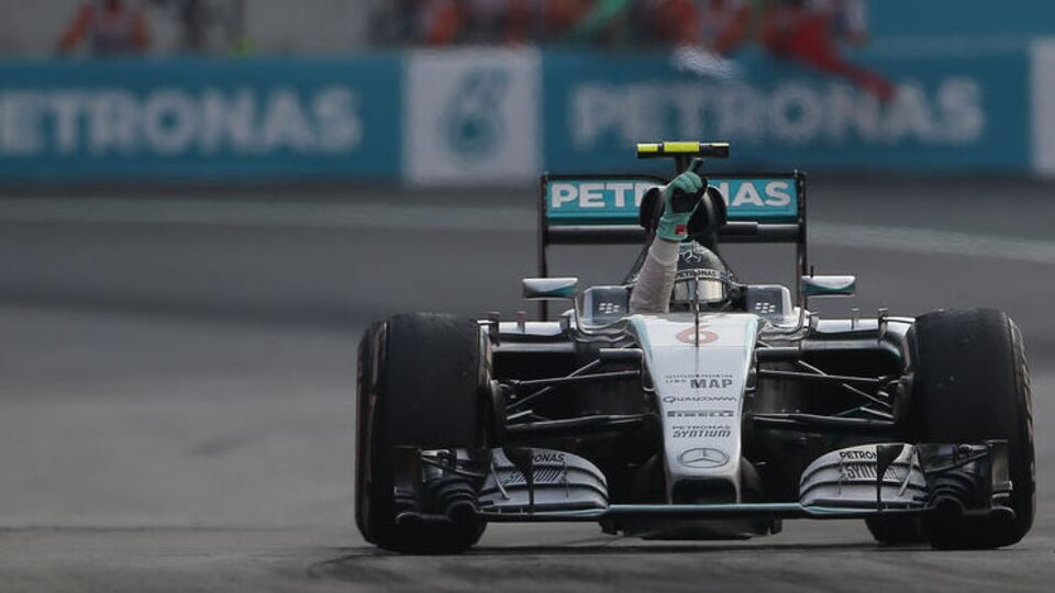 Formula 1, 2015'le vedalaşıyor!