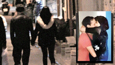 Evli ve iki çocuklu şarkıcının Beyoğlu kaçamağı!