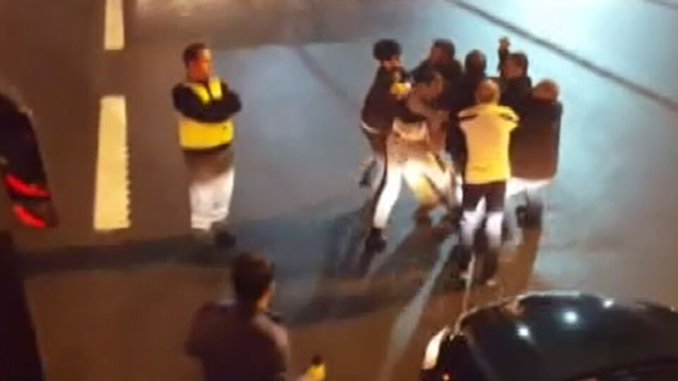 Dayak yiyince rahatladı!