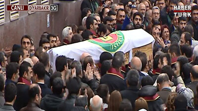 Tahir Elçi için tören! 50 bin kişi katıldı