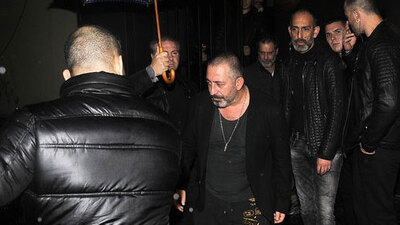 Ali Baba çapkınlıkta