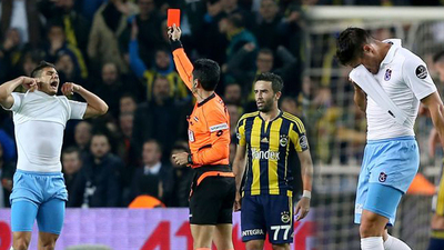 Ağlatan kırmızı!