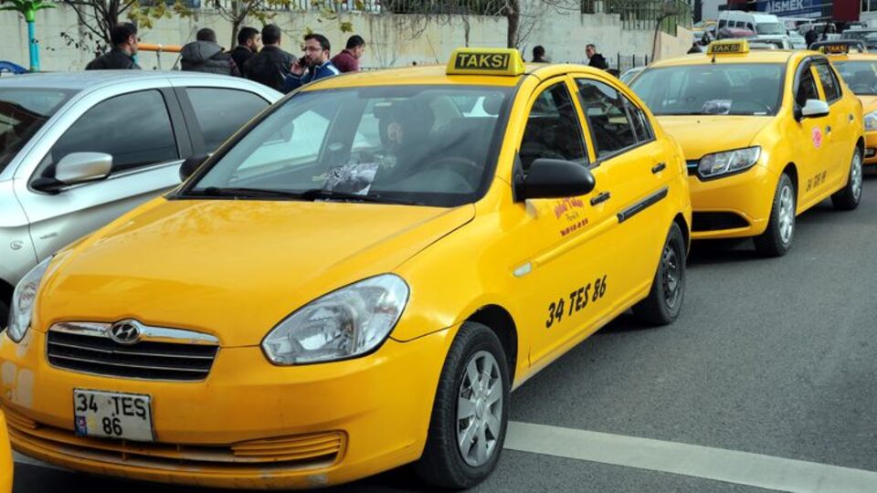 Taksicilerden 'cinayet' protestosu!