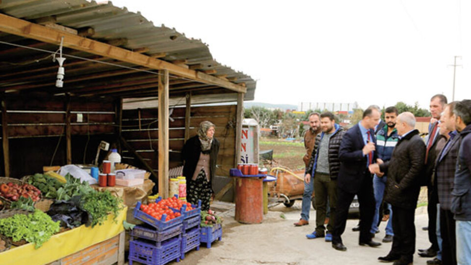 Büyükçekmece çiftçisine modern satış tezgâhı