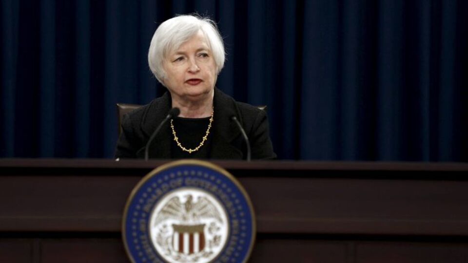 Yellen faiz artışı sinyalini tekrarladı