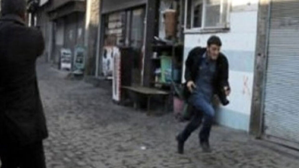 2 terörist de vurulmuş!