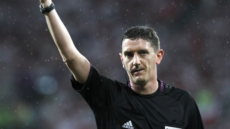 G.Saray'a İskoç hakem!