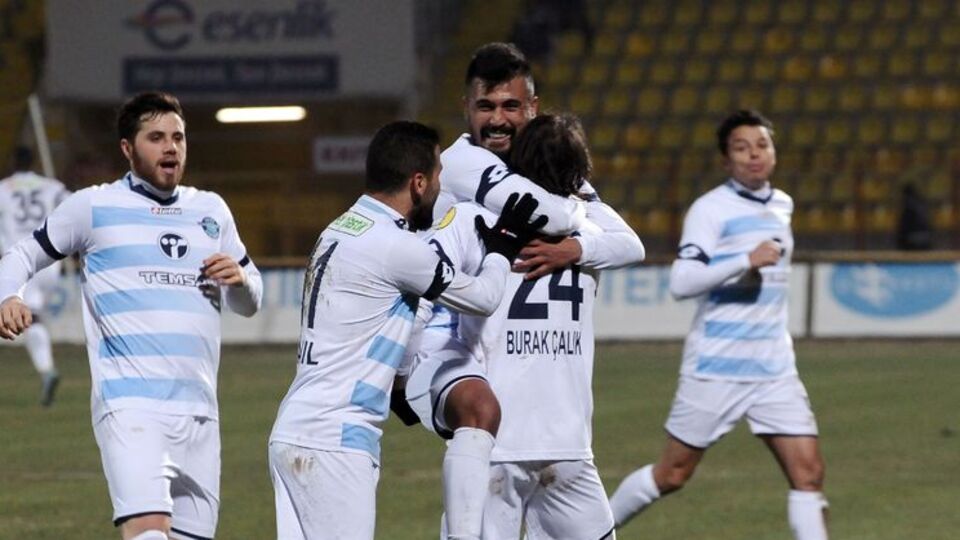 Adana Demirspor galibiyeti hatırladı!