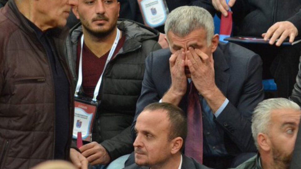 Hacıosmanoğlu'nun gözyaşları