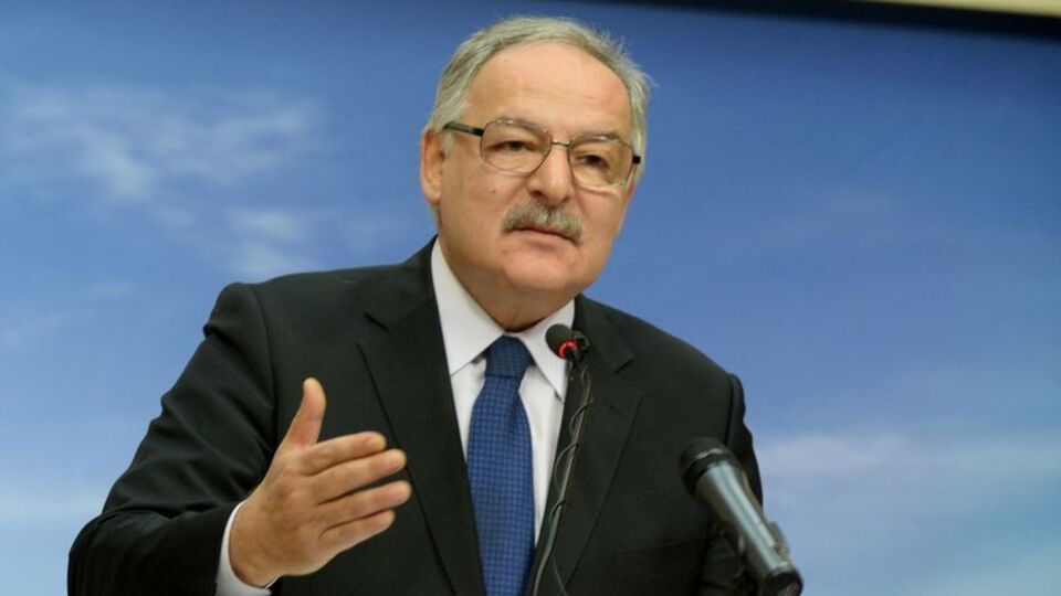 "Putin'le hiçbir ilişkimiz yok"