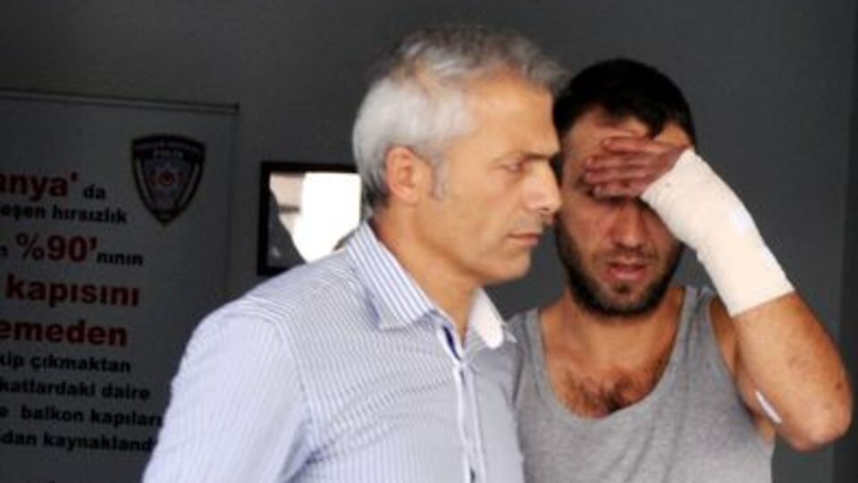 Polis gelince 5. kattan atladı!