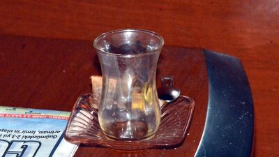 Bir bardak çay 35 bin lira!