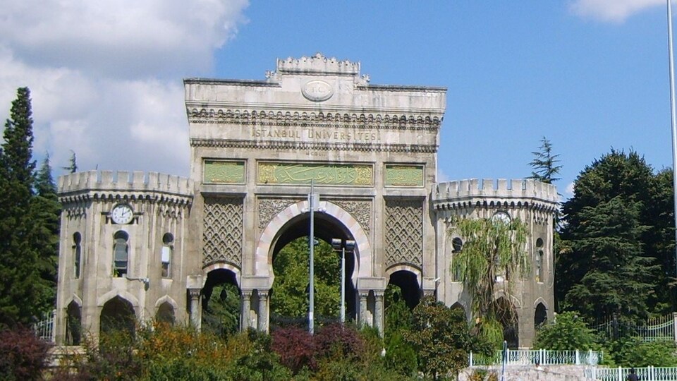 Üniversite sınavları elektronik olacak