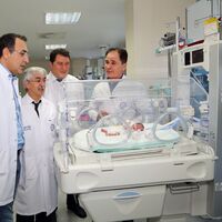 750 gram bebeğin kalbindeki delik ameliyatsız yöntemle kapatıldı