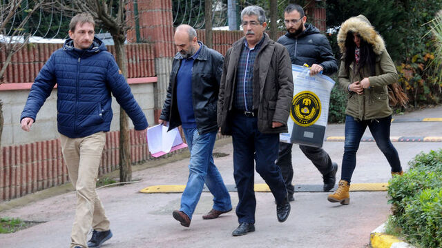 Hidayet Karaca'nın evinde arama