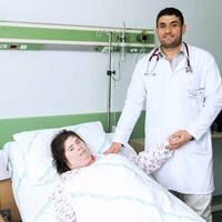 Kalbi delik down sendromlu hastaya ameliyatsız anjiyo!