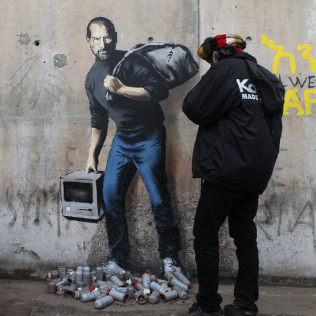 Steve Jobs göçmen kampında!
