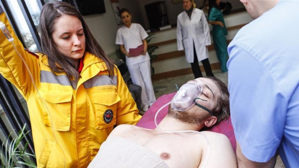 Deniz'in annesi aslında kim?