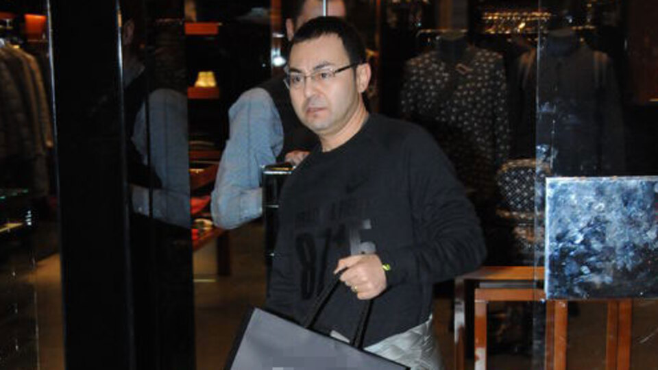 "Hande bana yumruk attı"