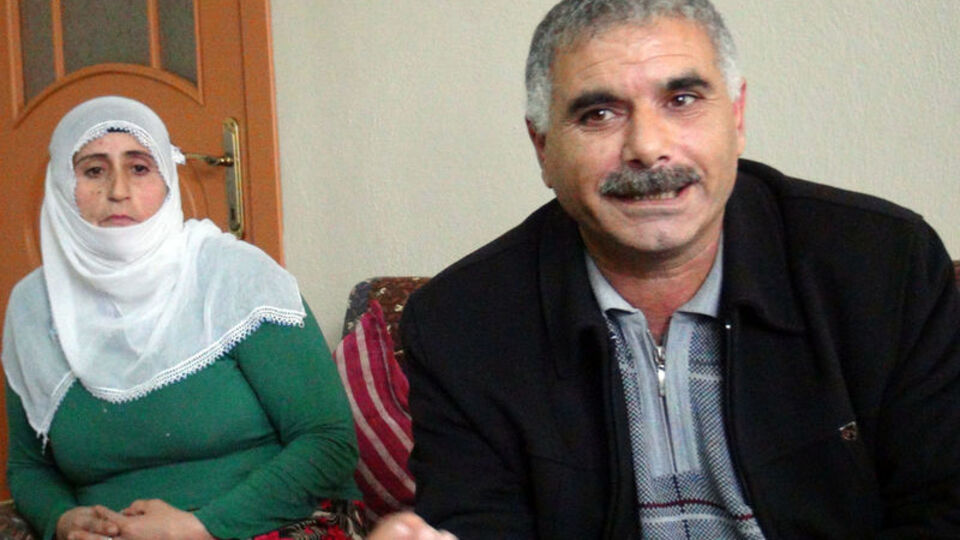 Kapı çaldı, anketi 'anten' anladı!