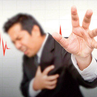 Kalp ameliyatı geçiren erkeklerin yüzde 50’si sigaraya yeniden başlıyor