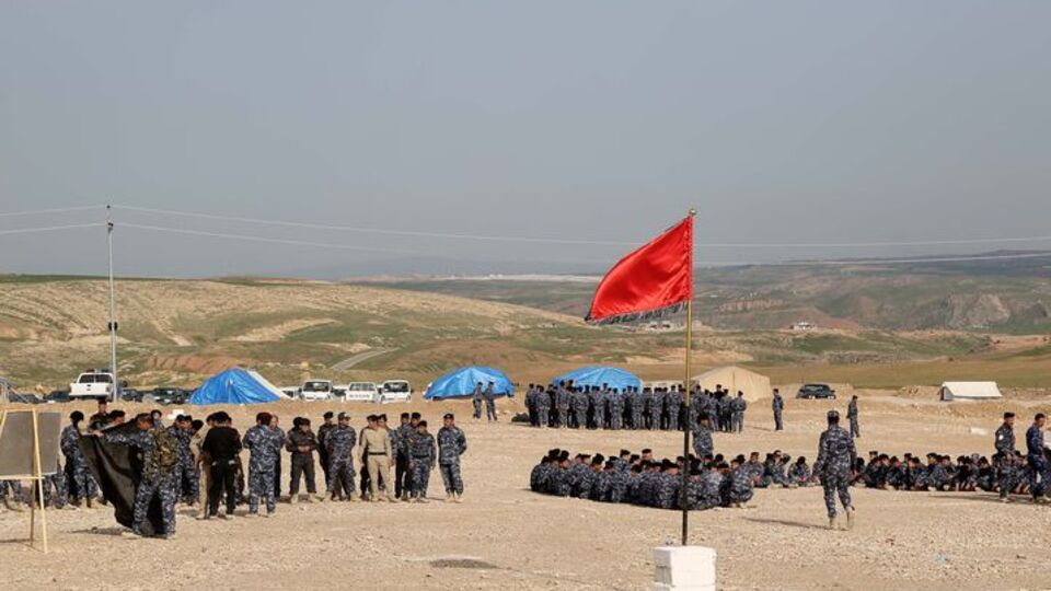 DAEŞ Başika'ya saldırdı