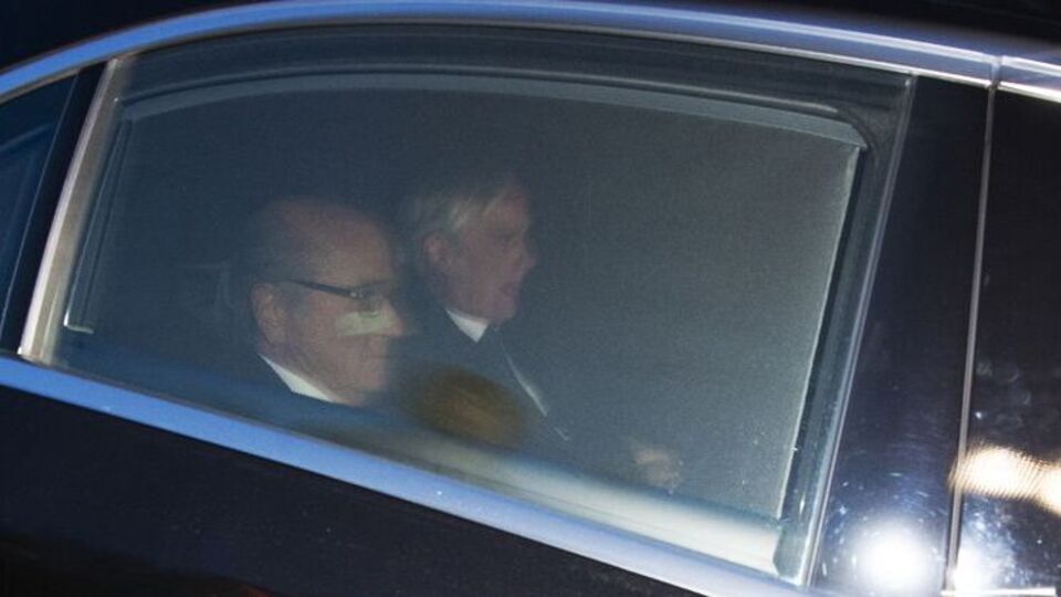 Blatter savunmasını yaptı!