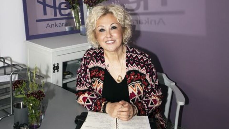 "Mutlulukla bekle beni, geleceğim"