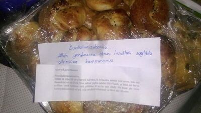 Asker ve polis eşleri ev yemeği gönderdi