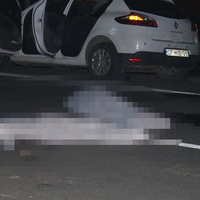 Selfie için canlarından oldular!