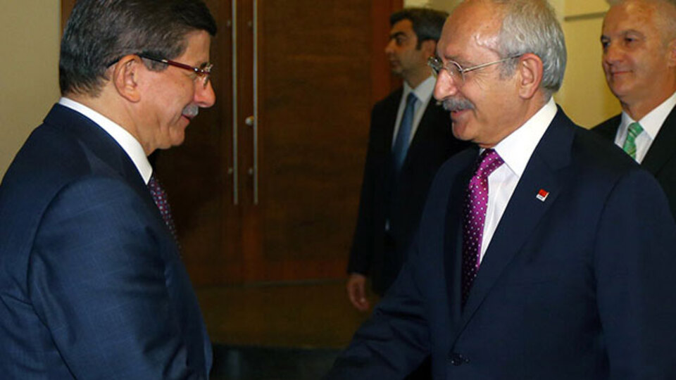 Davutoğlu 3 partiden randevu istedi