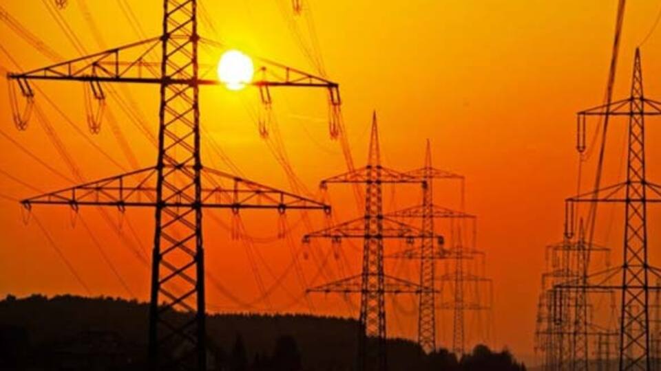 İstanbul'un 12 ilçesinde elektrik kesintisi