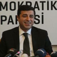 "Gelecek yüzyılda Kürdistan statüsü olacak"