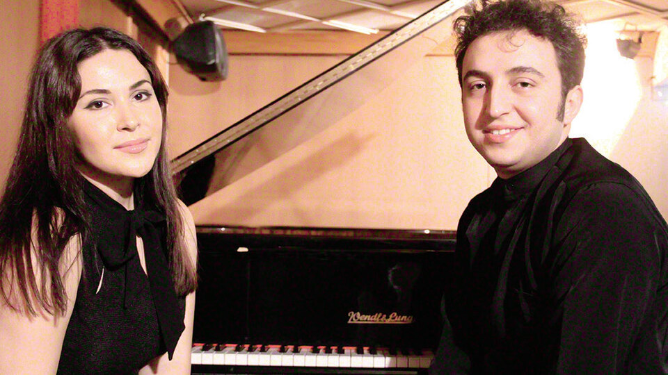 'Bize piyanoların akortları bile dayanmıyor'