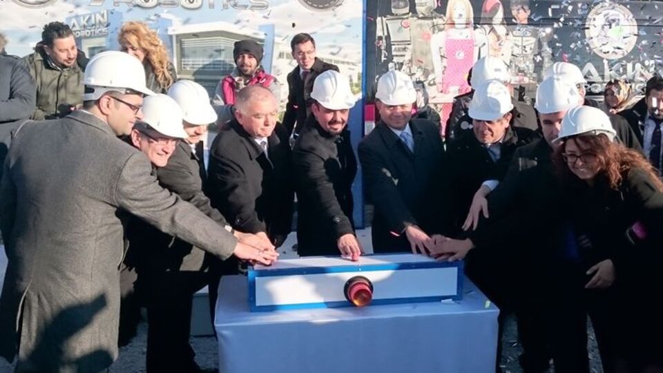 Akınsoft, Konya'da insansı robot fabrikası kuruyor