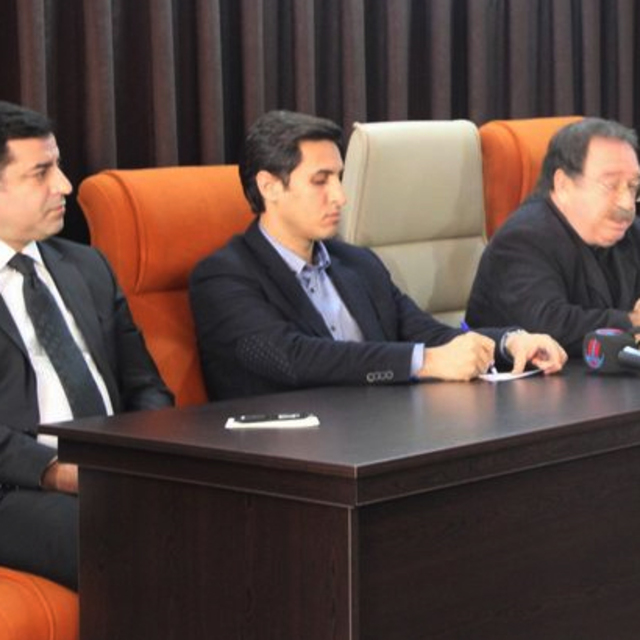 Demirtaş hakkında iki soruşturma