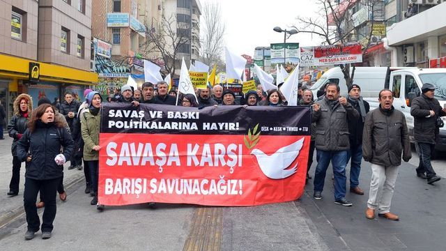 Kızılay'da 'sokağa çıkma yasağı'na tepki