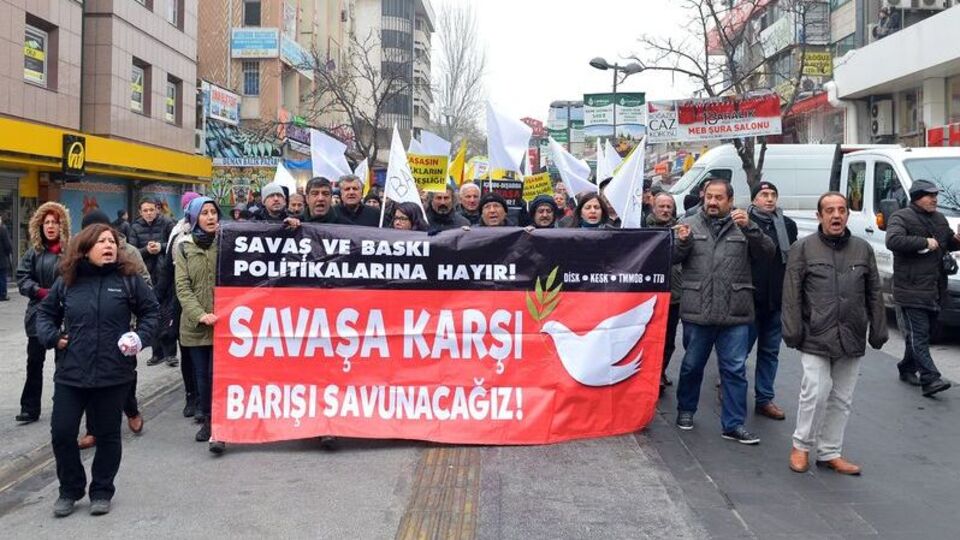 Kızılay'da 'sokağa çıkma yasağı'na tepki